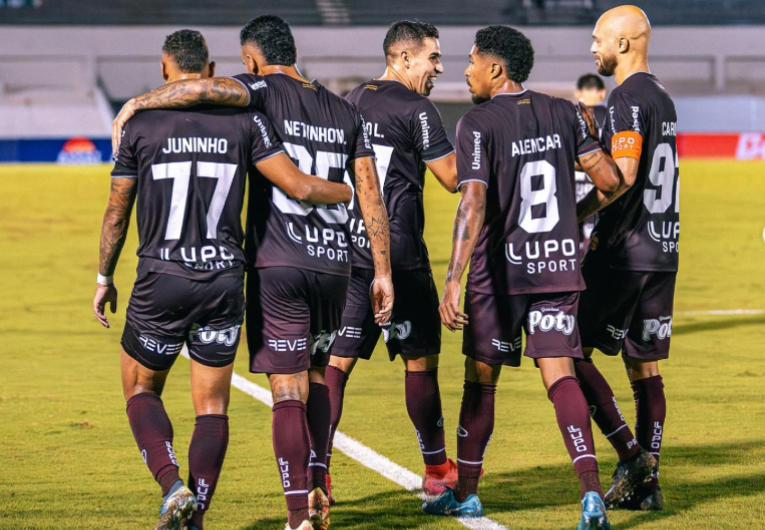 imagem da materia: Ferroviária quer voltar a vencer em clássico com Botafogo-SP
