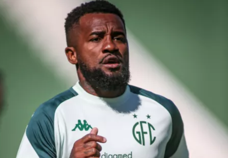 imagem da materia: Guarani terá cinco desfalques para duelo com Figueirense