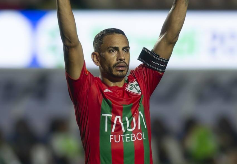 imagem da materia: Tauã chega a 100 jogos pela Lusa no próximo sábado