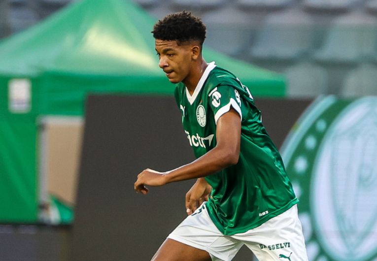 imagem da materia: Palmeiras Sub-18 disputa torneio no Equador