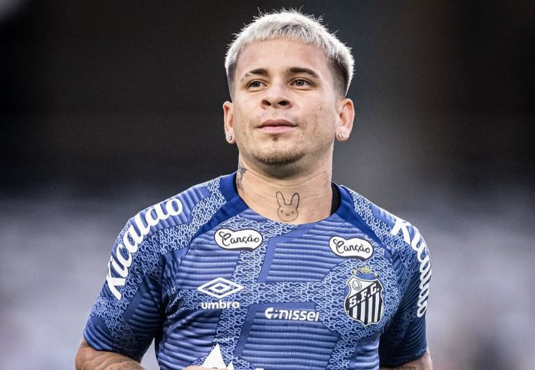 imagem da materia: Santos e Fluminense conversam sobre Soteldo