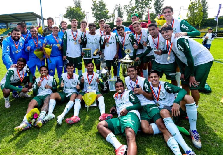 imagem da materia: Palmeiras Sub-20 conquista campeonato na Holanda