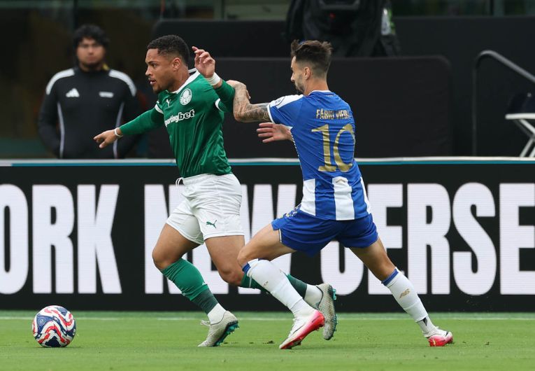 imagem da materia: Palmeiras joga bem, mas não sai do zero com o Porto-POR