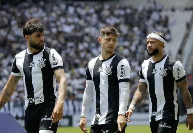 imagem da materia: Corinthians fará jogo duro para vender seus craques