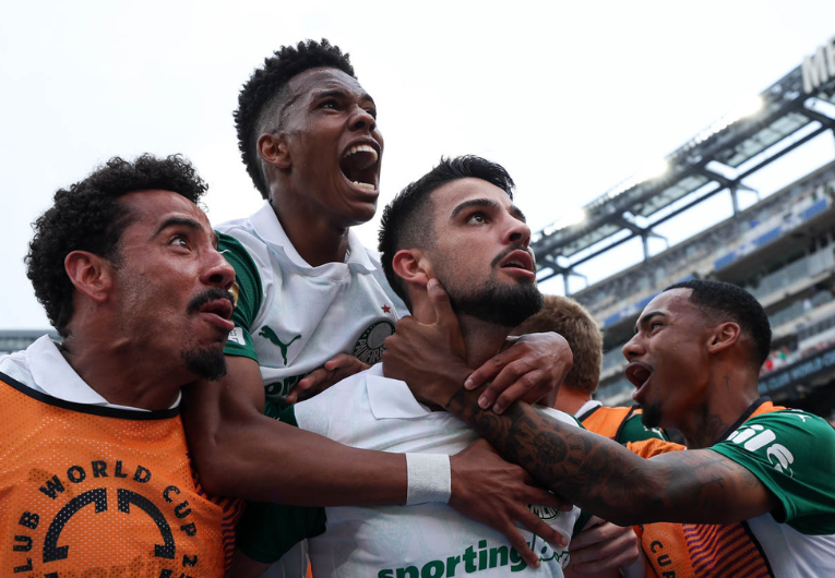 imagem da materia: Palmeiras recebe elogios da imprensa internacional