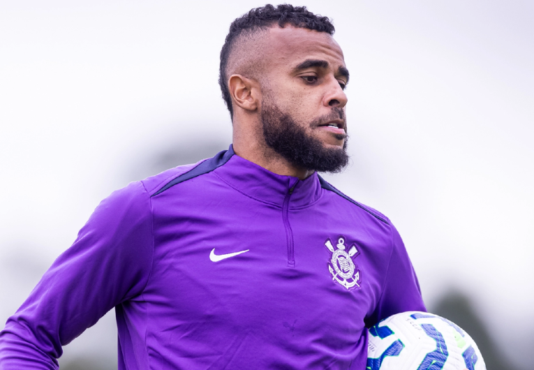 imagem da materia: Saiba quanto o Corinthians pode ganhar com Alex Santana