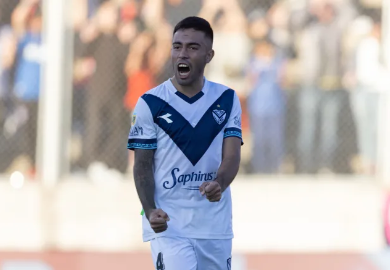 imagem da materia: Corinthians avalia lateral argentino oferecido ao clube