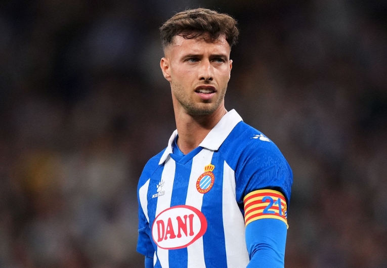 imagem da materia: Santos demonstra interesse por atacante espanhol