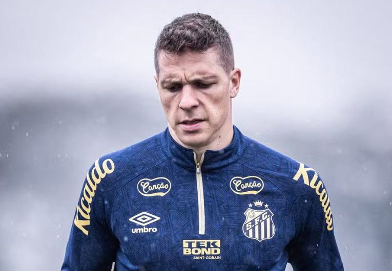 imagem da materia: Julio Furch pede rescisão contratual ao Santos