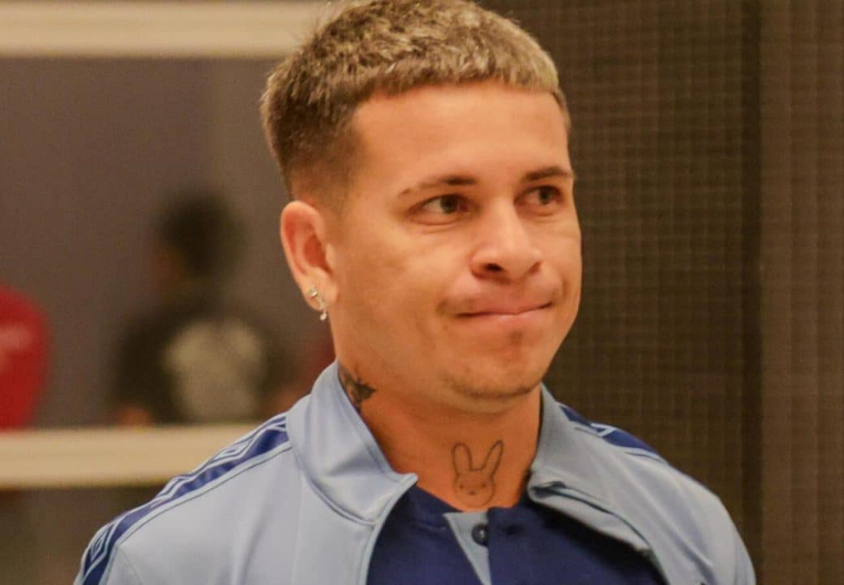 imagem da materia: Fluminense confirma lesão de Soteldo após venda pelo Santos