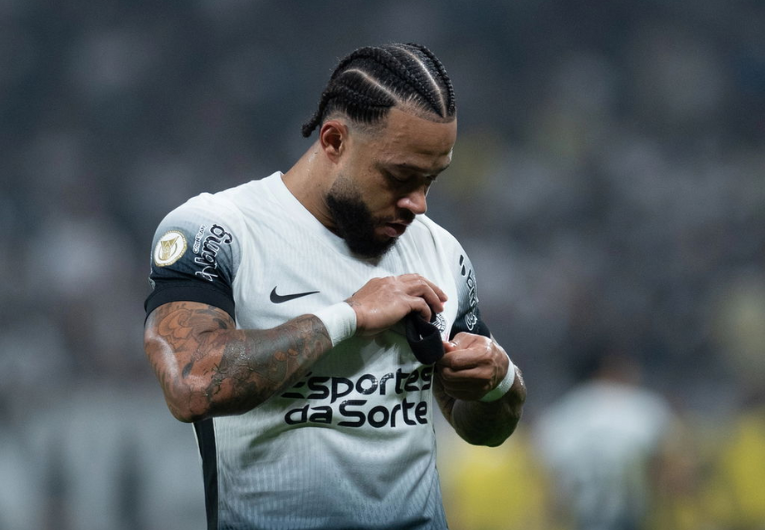 imagem da materia: Memphis pode trocar Corinthians por clube da Turquia