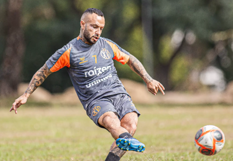 imagem da materia: Elenco do XV se reapresenta e inicia semana de preparação