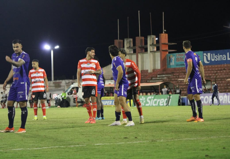 imagem da materia: Linense e Monte Azul terminam em empate sem gols