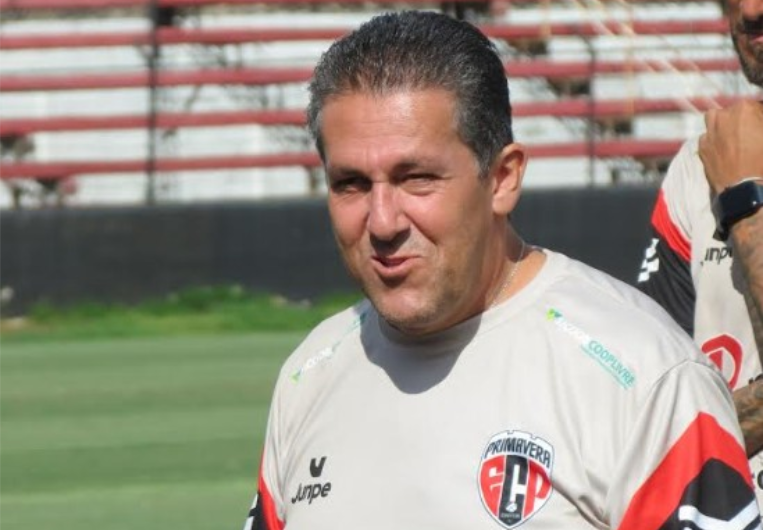 imagem da materia: Marchiori mira boa sequência do Primavera no clássico