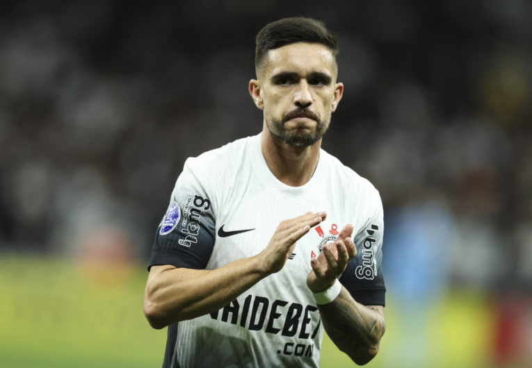imagem da materia: Coronado recebe proposta da Arábia e pode deixar Corinthians