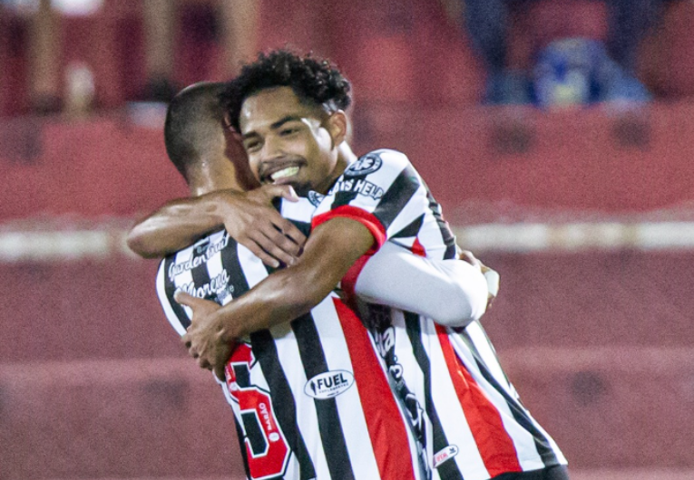 imagem da materia: Paulista joga bem e supera São Bento por 4 a 2