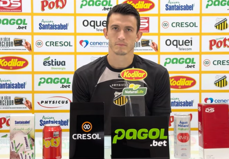 imagem da materia: Airton elogia trabalho e quer manter Novorizontino no G-4