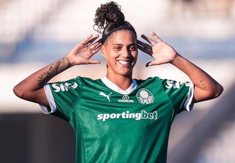 imagem da materia: Amanda Gutierres, do Palmeiras, é indicada ao Bola de Ouro