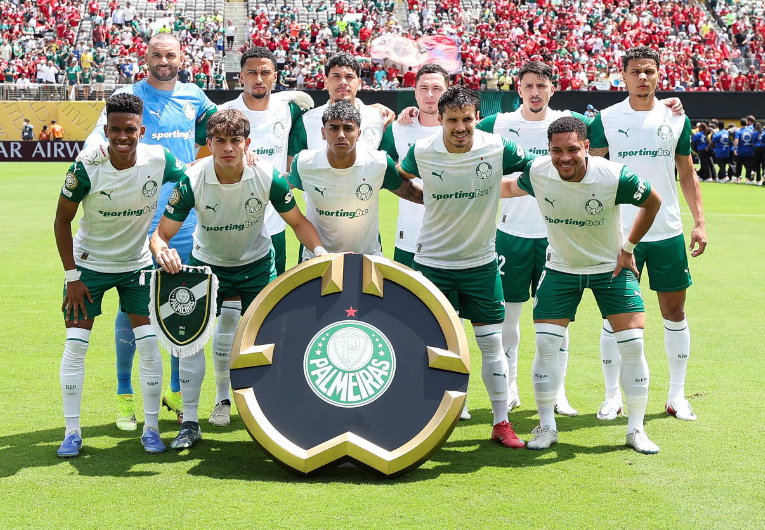 imagem da materia: Confira quanto o Palmeiras já faturou na Copa de Clubes
