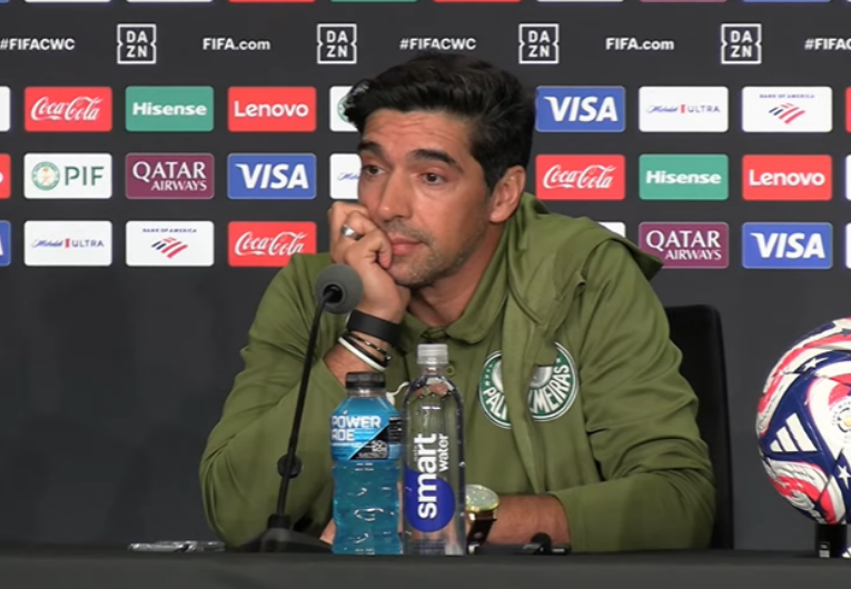 imagem da materia: Abel Ferreira projeta 'sangue e suor' contra Botafogo