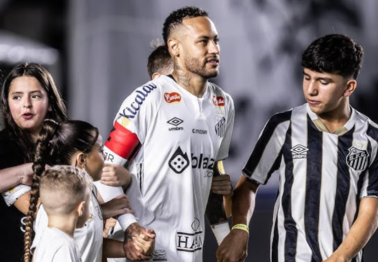 imagem da materia: Fortaleza x Santos: Onde Assistir, Escalações e Palpites
