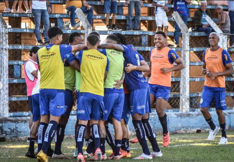 imagem da materia: AMA celebra primeira vitória em jogo nacional em 105 anos