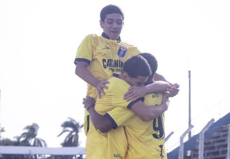 imagem da materia: Catanduva se garante na próxima fase do Paulista sub-15