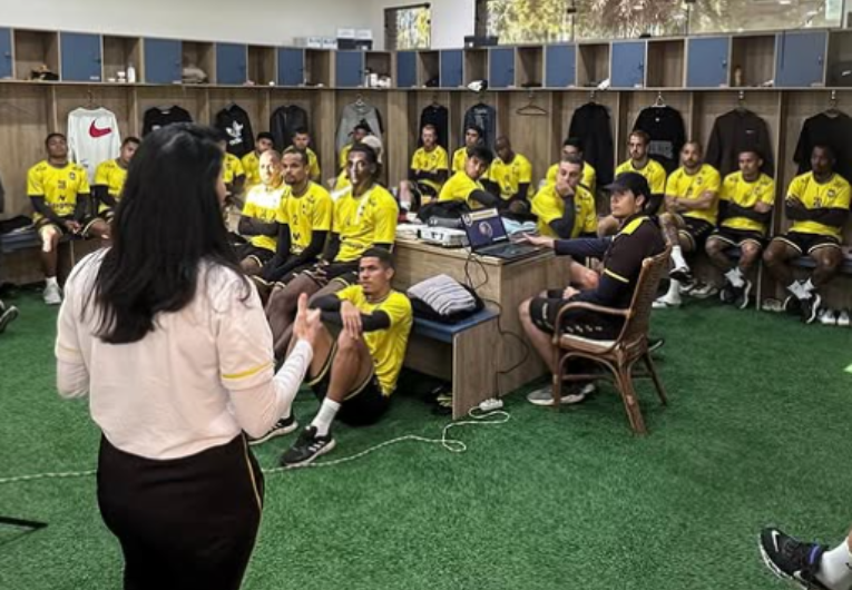 imagem da materia: Tigre participa de palestra para melhorar desempenho