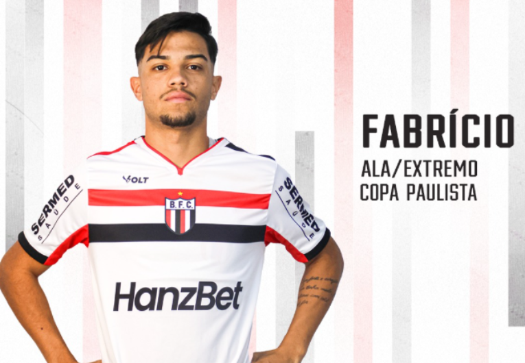 imagem da materia: Botafogo-SP anuncia lateral Fabrício como novo reforço