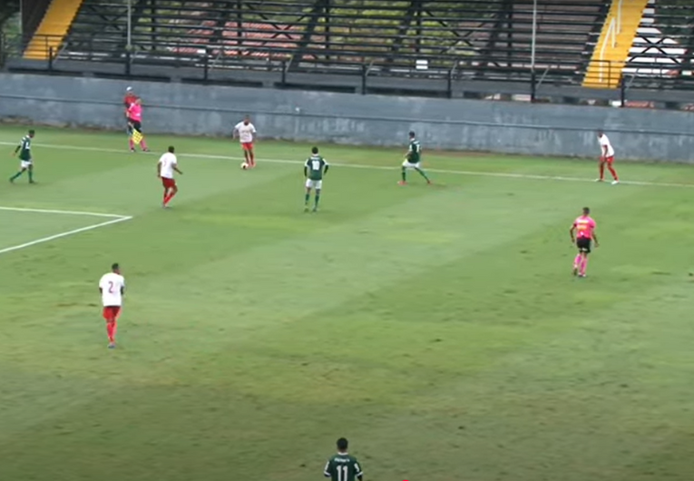 imagem da materia: Bragantino vence o Palmeiras e assume liderança do grupo B