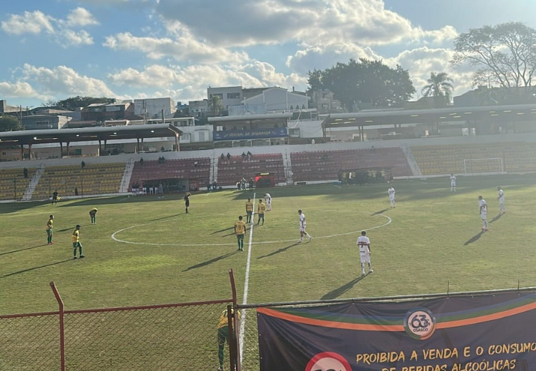 imagem da materia: São Paulo empata com o Cuiabá pelo Brasileiro Sub-20