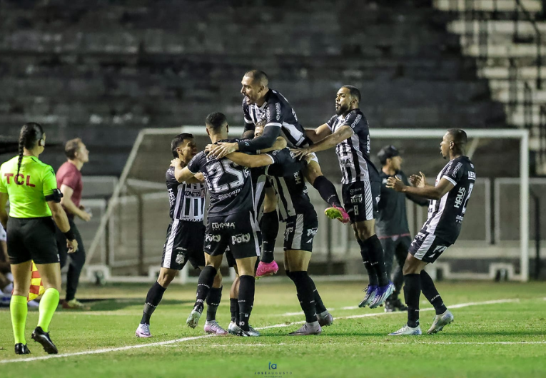 imagem da materia: Inter de Limeira vence Cianorte e segue embalada na Série D