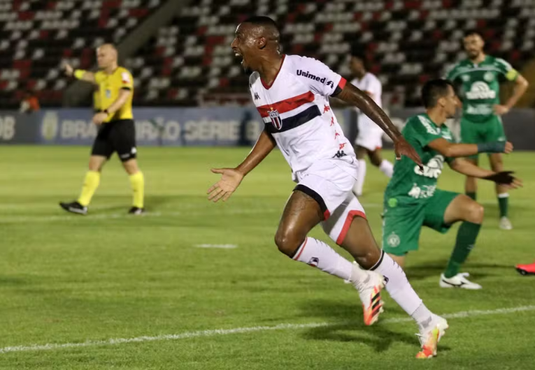 imagem da materia: Jeferson relembra hat-trick contra a Chape e projeta duelo