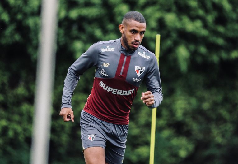 imagem da materia: CBF confirma data do jogo entre São Paulo e Flamengo