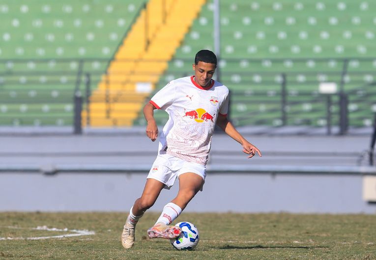 imagem da materia: Bragantino reage no Brasileiro Sub-17