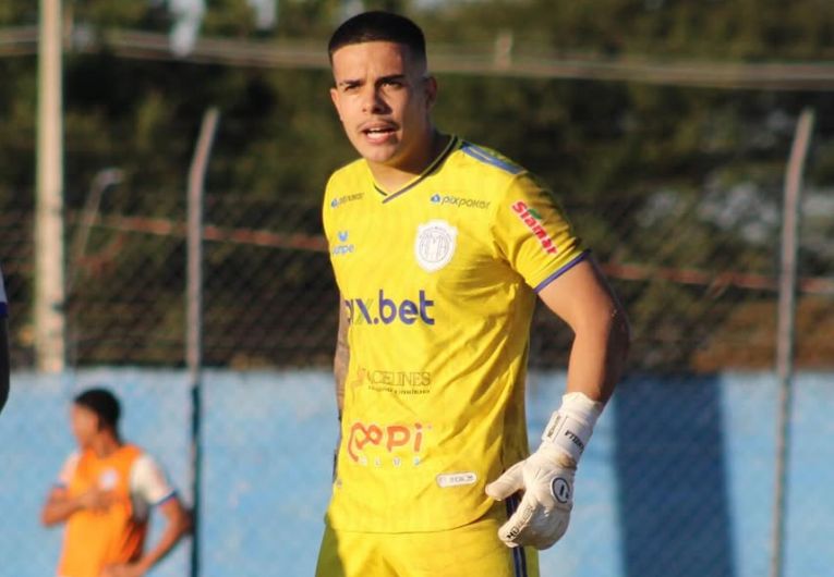 imagem da materia: Derrota complica a situação do Monte Azul na Série D