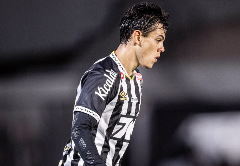 imagem da materia: Bragantino sonda situação de JP Chermont