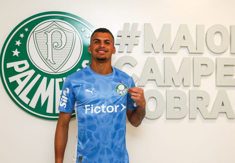 imagem da materia: Palmeiras renova com Aranha, goleiro da base