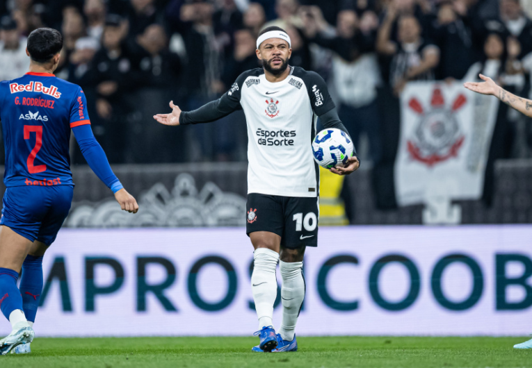 imagem da materia: Corinthians tem uma lista de desfalques no ataque