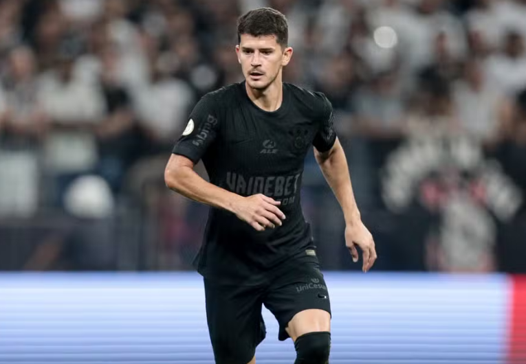 imagem da materia: Corinthians confirma que Hugo passará por cirurgia