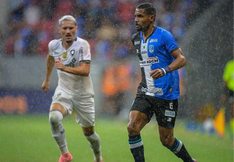 imagem da materia: Inter de Limeira anuncia experiente lateral-esquerdo