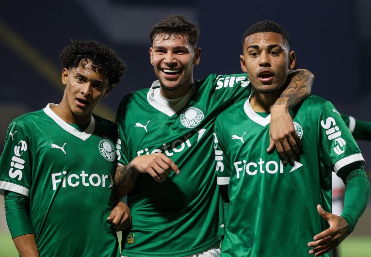 imagem da materia: Palmeiras e Bragantino dominam o Brasileiro Sub-20