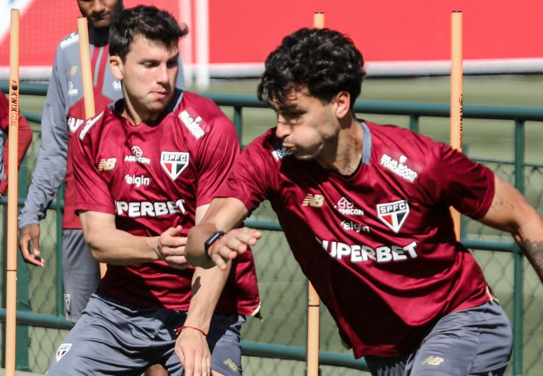imagem da materia: São Paulo finaliza preparação para duelo contra o Juventude