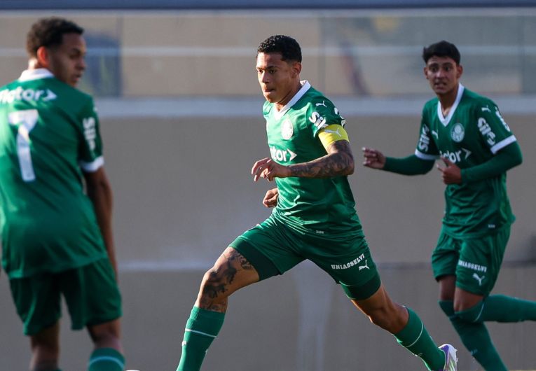 imagem da materia: Palmeiras é derrotado pelo Santos no Brasileiro Sub-17