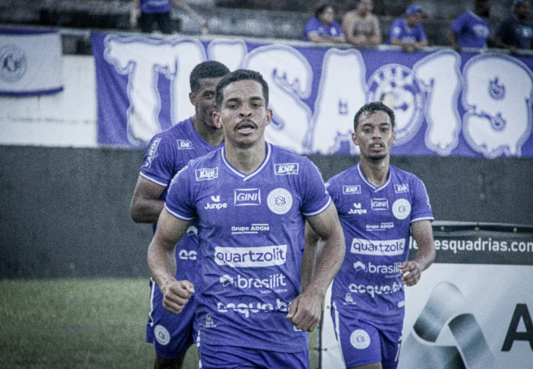 imagem da materia: Ramos marca primeiro gol e destaca polivalência no São Bento