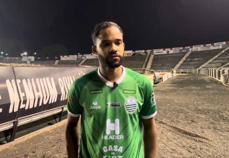 imagem da materia: Raian valoriza ponto fora e analisa jogo decisivo