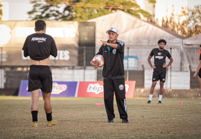 imagem da materia: Roberval agradece apoio da torcida: “Eles fazem diferença