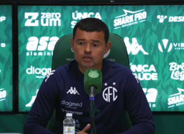 Com elenco reduzido, Marcelo explica dificuldades após revés