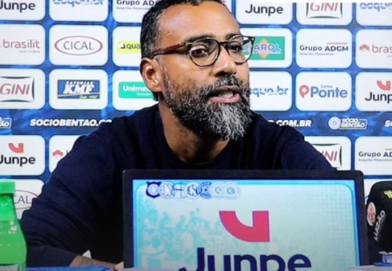 imagem da materia: Coelho vê evolução no São Bento mesmo sem vencer