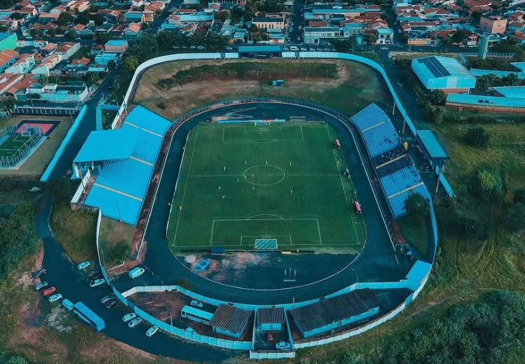 imagem da materia: Assisense x Independente: onde assistir e escalações